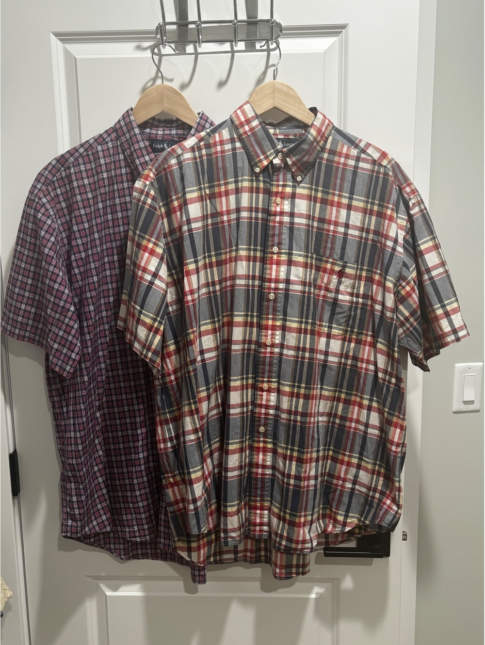 Bundle of 2 Polo Ralph Lauren classic-fit shirt featuring a multicolor plaid